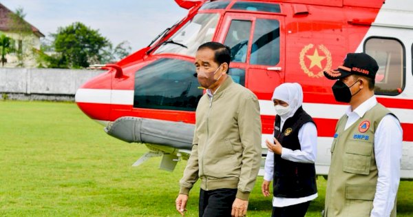 Jokowi Tinjau Daerah Terdampak Letusan Gunung Semeru di Lumajang