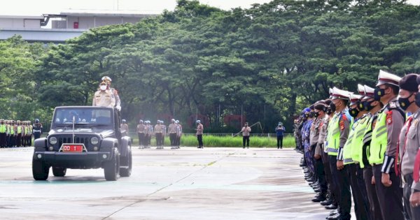 Andi Sudirman Pimpin Apel Gelar Pasukan Operasi Lilin, Ini Aturan Nataru 2021 di Sulsel