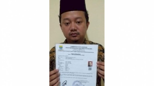 Pelaku pemerkosaan terhadap santriwatinya, Herry Wirawan. 