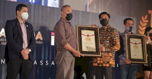 Di Tax Awards 2021, Wali Kota Danny Optimistis Picu Pendapatan Makassar 2022