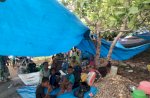 Pasca Gempa NTT, Pengungsi di Selayar Bangun Tenda Darurat di Dataran Tinggi