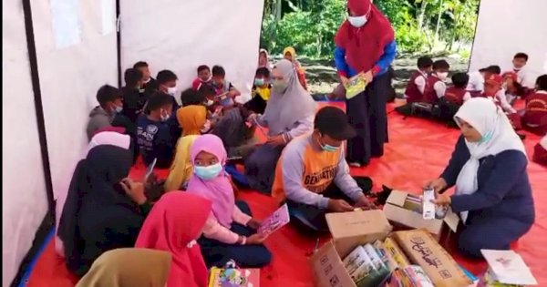 Kemendikbud Beri Bantuan Layanan Pendidikan ke Korban Gunung Semeru