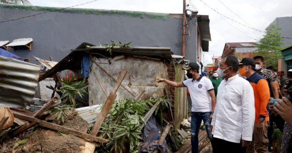 Wali Kota Danny Tinjau Lokasi Korban Angin Puting Beliung 