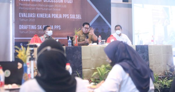 Abdul Hayat Tekankan 13 Poin Penting dalam Rapat Evaluasi Kinerja Pokja PPS