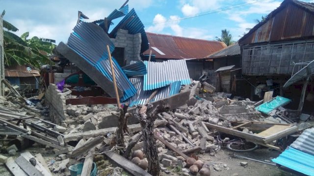 Pasca Gempa NTT, Seluruh Warga Selayar Mengungsi ke Dataran Tinggi