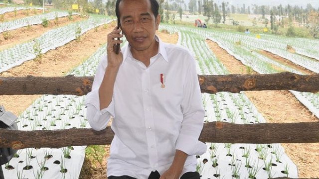 Presiden Jokowi Telepon Putin: Setop Perang!