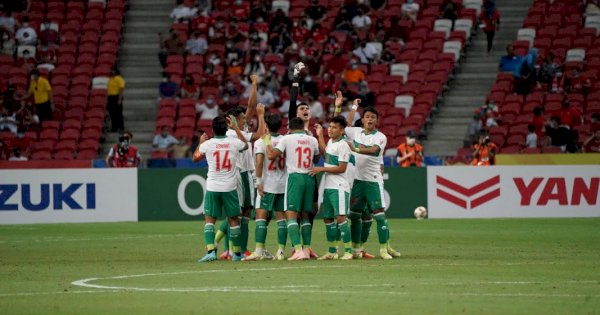 Pengamat Sepakbola Vietnam Sebut Wasit Berpihak ke Singapura