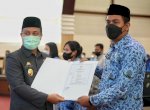 Serahkan Petikan SK PNS 2019, Ini Imbauan Plt Gubernur Sulsel