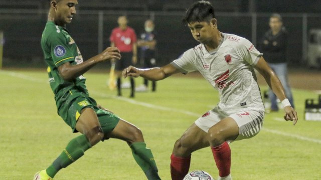 Kesalahan Pemain Belakang Membawa Petaka bagi PSM Makassar