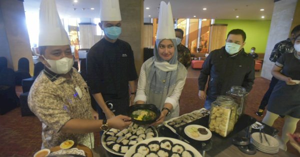 Diinisiasi Bupati Indah, Hotel Claro Hadirkan Menu Berbahan Dasar Sagu