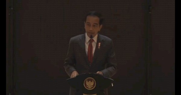 Jokowi Minta Perguruan Tinggi Beri Ruang Bebas Mahasiswa Belajar di Luar Kelas