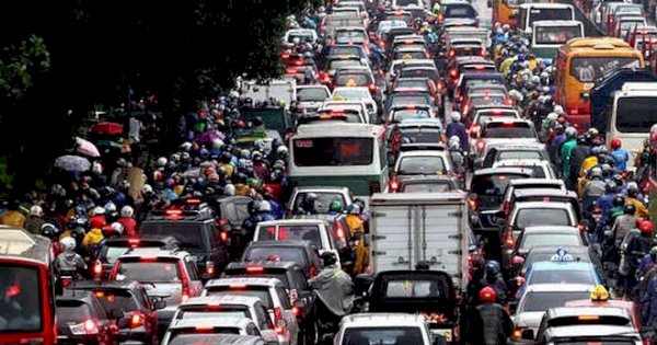 Bukan Jakarta, Ternyata Kota Termacet di Indonesia Adalah Surabaya