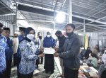 Pemkab Lutra Salurkan 144 Unit Rumah untuk Korban Banjir Bandang 