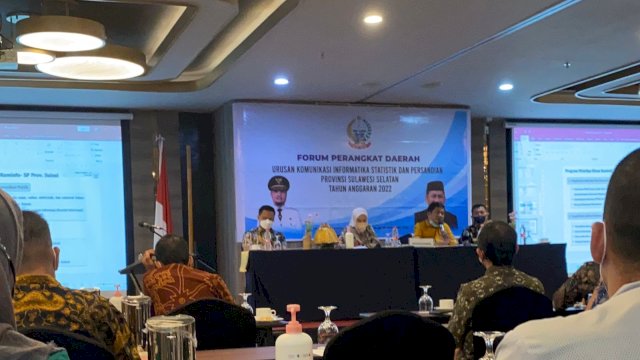 Dinas Komunikasi dan Informatika Humas Statistik dan Persandian (Diskominfo) Sulsel menggelar Forum Organisasi Perangkat Daerah (OPD) yang menghadirkan seluruh Dinas Kominfo kabupaten/kota se Sulsel di Hotel Mercure, Makassar, Jumat (25/2/2022). (foto: abatanews/Imam Adzka)