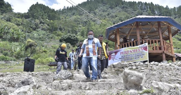 Diguyur Rp500 Juta, Muh Fauzi Berharap Desa Wisata Rinding Allo Topang Ekonomi Warga