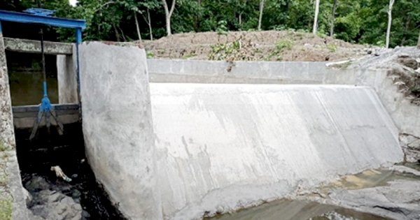 Rampung, Bendung dan Irigasi Alekarajae Aliri 690 Hektare Sawah di Sidrap