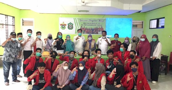 Vaksinasi, Literasi dan Mitigasi Bencana Jadi Program Unggulan KKN Unhas G107 di Takalar