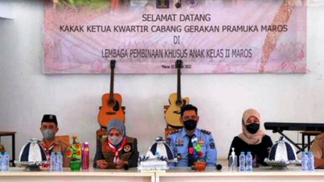 Wakil Bupati Maros Suhartina Bohari mengunjungi lembaga pembinaan khusus anak kelas II Maros, Selasa (25/1/2022).(Foto: Abatanews/Wahyuddin)