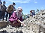 Bupati Indah Letakkan Batu Pertama Pembangunan Masjid Nurul Muttaqin