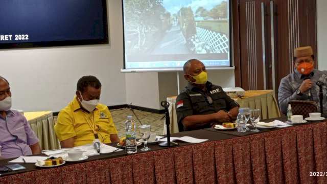 KKIG Gorontalo di Makassar melakukan pertemuan dengan Gubernur Gorontalo, Rusli Habibie di Hotel Claro, Makassar, Sabtu (12/3/2022). (foto: Abatanews/Wahyuddin)