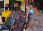 Wajib Waspada, Pencuri Ini Berhasil Gasak Barang dan Uang Dalam Mobil