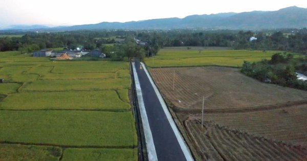 Pemprov Sulsel Lanjutkan Penanganan Jalan Rusak di Cabbenge-Soppeng