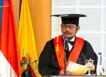 SYL Resmi Bergelar Professor Kehormatan FH Unhas
