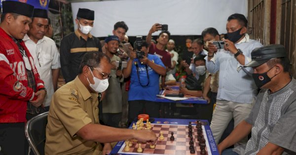 Buka Resmi Catur Ramadhan Cup, Danny: Olahraga yang Merakyat