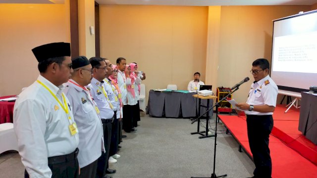 Kadis Pendidikan Lantik Pengurus Kelompok Kerja Kepala Sekolah