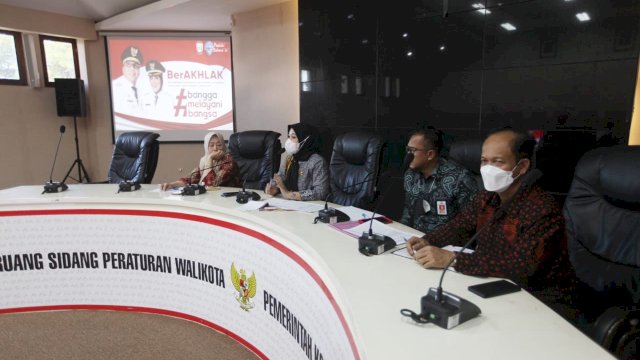 Wakil Wali Kota Makassar Fatmawati Rusdi memimpin rakor persiapan 1000 lorong wisata Makassar. (Foto: Abatanews/Wahyuddin)