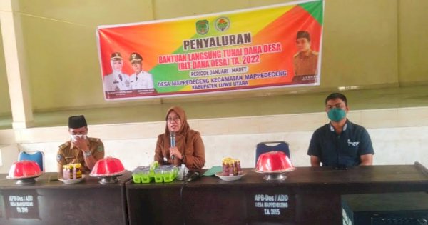 132 Warga Desa Mappedeceng Lutra Terima BLT Dana Desa