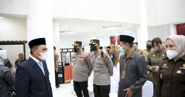 Wali Kota Danny Minta Kadis Dukcapil Baru Perbaiki Sistem dan Permudah Masyarakat