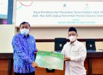 Gubernur Bersama ASN dan Non ASN Sulsel Salurkan Zakat Melalui BAZNAS