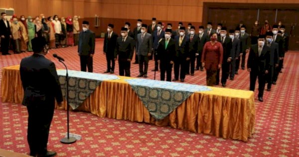 Menag Lantik Kepala Biro AAKK UIN Alauddin Makassar, Dr H Kaswad