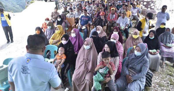 Anggota MPR/DPR RI Muhammad Fauzi Sosialisasi 4 Pilar Kebangsaan di Rongkong Lutra