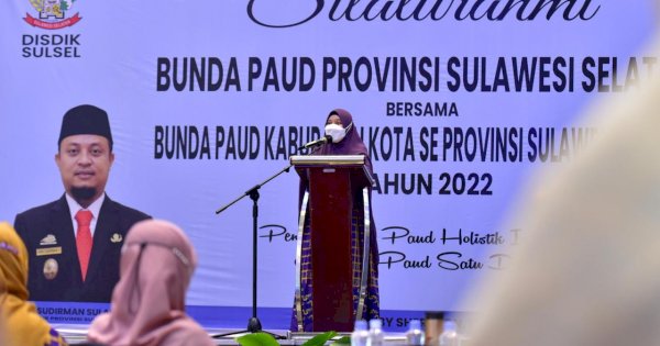 Naoemi Octarina Ajak Bunda PAUD Kabupaten Kota Bersinergi