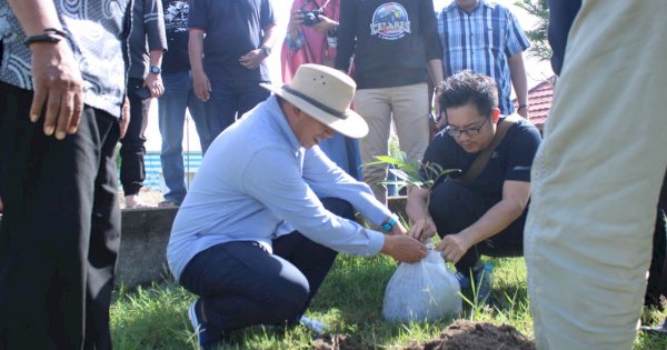 Pesan Bupati Syamsari di Acara HA–IPB: Mari Mengedukasi Masyarakat