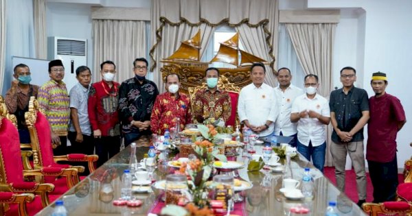 Kerukunan Keluarga Luwu Raya Ketemu Gubernur Sudirman, Apa yang Dibahas?