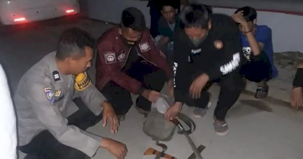 Bawa Badik dan Parang, 4 Anggota Geng Motor Ditangkap Polisi 