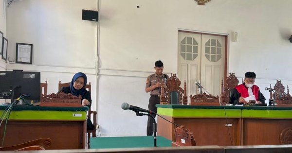 Kasus Pemalsuan Dokumen, Hakim Tolak Gugatan Praperadilan Ernawati-Ahimsa