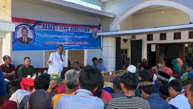 Anggota DPRD Sulsel Usman Lonta saat menggelar reses di Kabupaten Gowa. (Foto: Abatanews/Azwar)