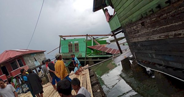 Pemprov Sulsel Salurkan Bantuan untuk Korban Angin Puting Beliung di Bone