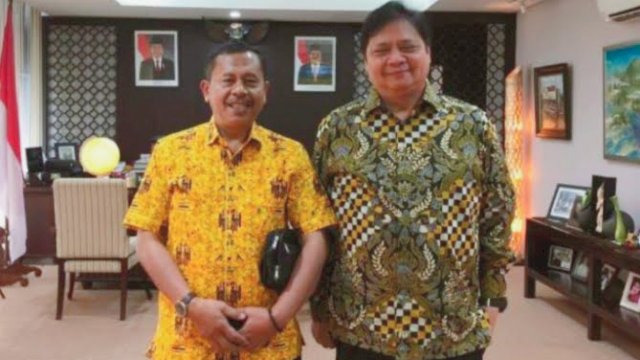 Ketua Bidang Kaderisasi dan Keanggotaan DPP Golkar, Sabil Rachman (kiri)