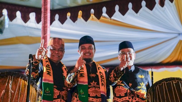 Gubernur Sulsel Andi Sudirman Sulaiman saat pembukaan Musabaqah Tilawatil Qur’an (MTQ) ke XXXII di Stadion La jelas Watampone, di Kabupaten Bone, Jum’at malam (24/6/2022). (foto: Pemprov Sulsel)