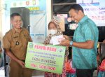 Masyarakat Desa Banggae dan Bontomanai terima bantuan dari Bupati Takalar 