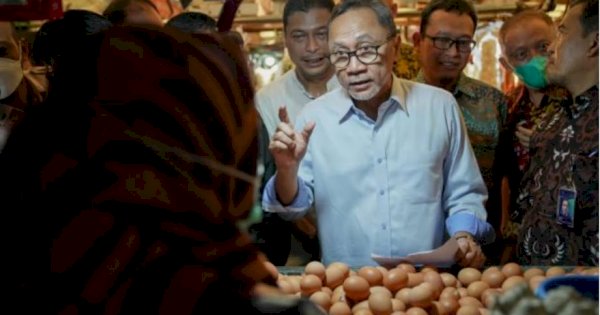 Hari Kedua, Mendag Zulhas Janji Akan Jalankan Turunkan Harga Minyak Goreng