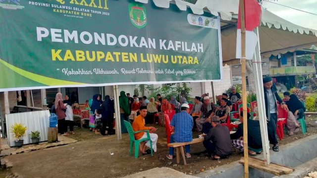 Kafilah Musabaqah Tilawatil Qur’an (MTQ) Kabupaten Luwu Utara akhirnya tiba dengan selamat di Kabupaten Bone, Rabu (22/6/2022), sekitar pukul 19.30 WITA. 