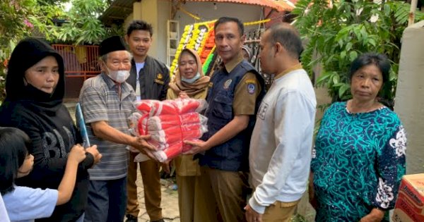 Pemprov Sulsel Salurkan Bantuan untuk Korban Kebakaran di Makassar