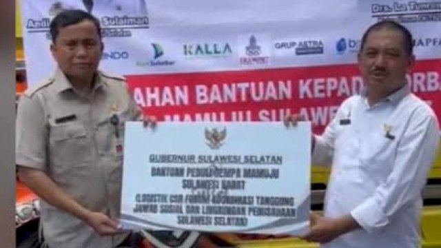 Pemerintah Provinsi Sulawesi Selatan (Sulsel) menyerahkan bantuan logistik senilai Rp 1 miliar kepada Pemerintah Provinsi Sulawesi Barat (Sulbar) untuk disalurkan kepada korban bencana gempa Mamuju pada 8 Juni 2022 lalu.