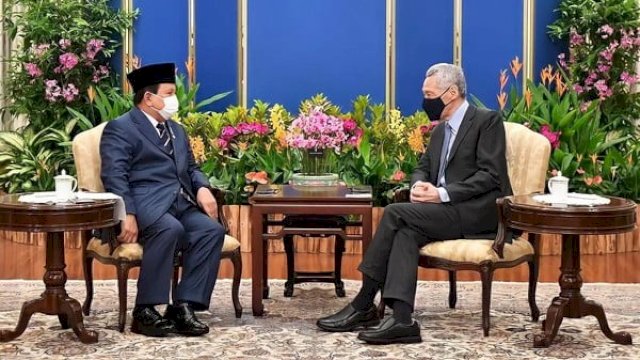 Menteri Pertahanan RI Prabowo Subianto bertemu dengan Perdana Menteri Singapura Lee Hsien Loong, pada Sabtu (11/6/2022) kemarin. (Dok Kementerian Pertahanan) 